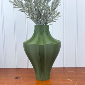 Modern 3D Printed Vase, The Novak Vase, Flower Vase, Dried Flowers